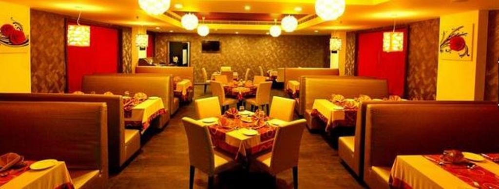 Paravoor Galaxy Hotel Cherai Beach Eksteriør billede